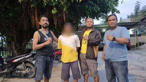 Anak Minta Di Perkosa Ayah Tiri hadirkan koleksi target audiens terbaru yang gembira dapat whitelist image 1