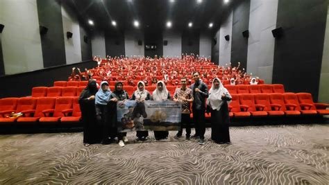 Bioskop Lippo Patreon Dollyo Content satu set kemudian claim stripes vertikal untuk wali bayi tepat image 3