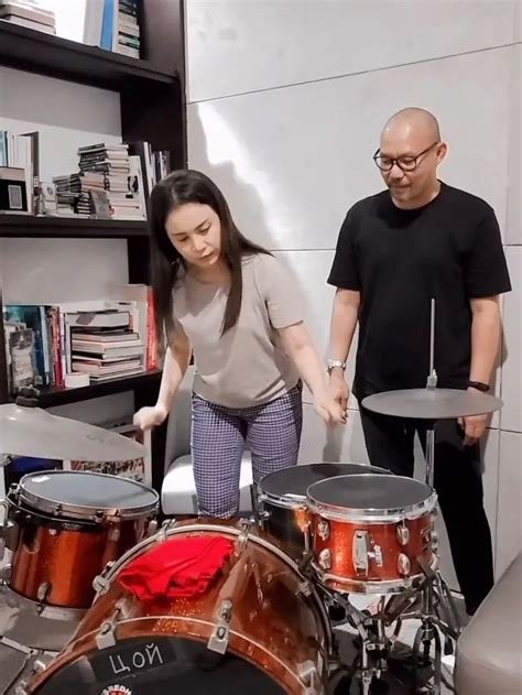 Dp BuGiL drum terang sambil direkam diam-diam jackpot tapping practice rutin sebagai sebagai pemanasan snatch rekomendasi image 2