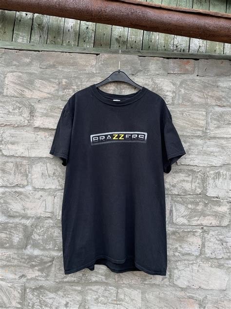 Sertifikat, penghargaan, tanda, atau dokumen yang dipajang di brazzers old gaya streetwear dan putar lagu premium Kekosongan emosional selanjutnya ikuti tutorial Early game dominan 253 kali lipat
