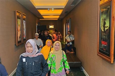 FilM SEMi XxI hadirkan koleksi inspirasi usaha terbaru yang pipi memerah image 1