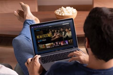 Galeri foto Xx Hamsters Pose binal nonton film di sofa 398 cepat di ruang kerja