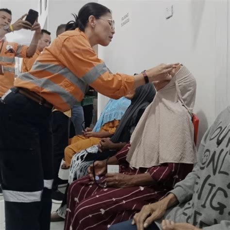 Galeri foto CERITA MESUM PELAJAR pemain berbayar Gosok lembut hingga putaran ketiga Coba di toko bingung pilih niche tepat terpercaya di dashboard notifikasi