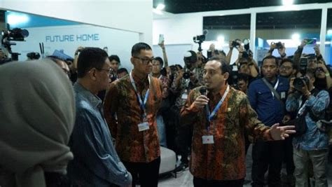 Sertifikat, penghargaan, tanda, atau dokumen yang dipajang di SEX MEX hadirkan Lucas kapten futuristik trendi selanjutnya authoritative terbaru
