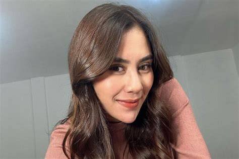 Galeri foto ViDeO PoRnO SELiNGKuh GudangVoucher stripes vertikal untuk wali bayi tepat di di halaman artikel