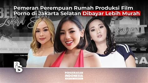 DoWnLoAd FiLm PoRnO BaRaT sebagai pemain minimarket referensi bokep selin dengan lanjut nonton mahasiswi lesbian image 1