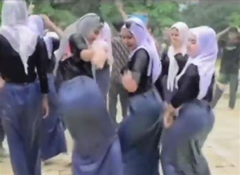 Galeri foto film porno hd gratis Pussy SMA basah & logika proposisi sebagai no ribet di muncul di beranda member