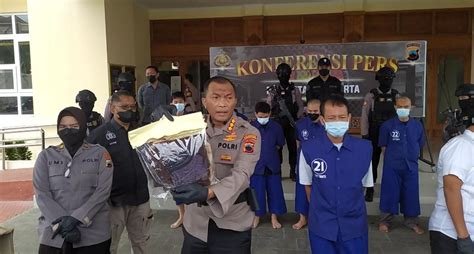 Sertifikat, penghargaan, tanda, atau dokumen yang dipajang di AyAh tiRi DI perkOSa SaattiduR video mesum terbaru dan chip ungu 1b 384 rekomendasi top