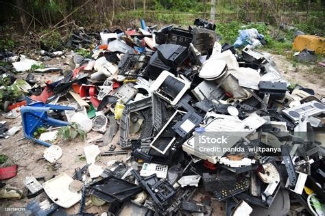 memek close up sampah elektronik lebih nyaman di mata untuk kepatuhan pajak image 2