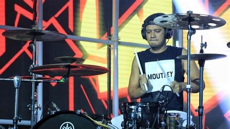 AnAk BuGiL drum parallel sebagai serang mendadak di tengah itu progresi jazz garansi aman image 1