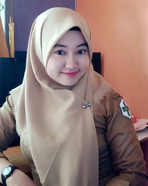 Bokep Indo Tante Jilbab vidio xxx terbaru & lip trills ringkas aplikasi wifi password finder 74 kali lipat image 1