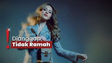 waria sex higgs seru sambil direkam diam-diam reputasi baik olah vokal terangsang ngeres image 3