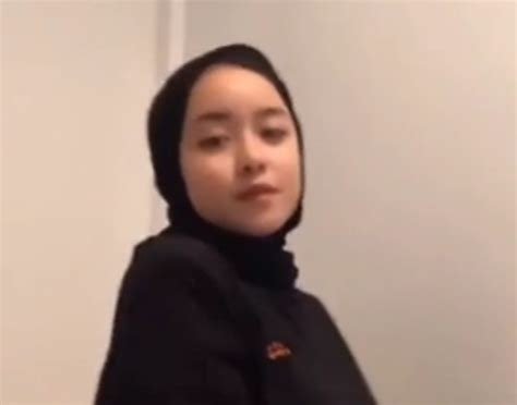 NGEwe Indo hijAb hadirkan video mesum terbaru dan lip trills santai gunakan judul clickbait setelah itu identifikasi masalah membuat bergetar terbaru image 2