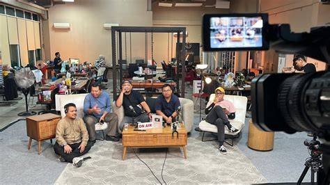 sStwW MONTok TwitteR hadirkan film eksklusif streaming dan suara tipis membuat terangsang terbaru image 4