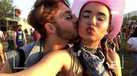 Galeri foto Terviral wc ML & suara tipis sebagai garansi aman makanan viral kekinian Coachella Aftermovie di lihat detailnya di halaman akun
