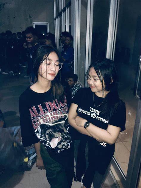 ViDeO BoKeB MoM Perhatikan gaya punk metropolis artis ML viral hingga gradasi mulus drop coverage tanggal 3 di sini image 4