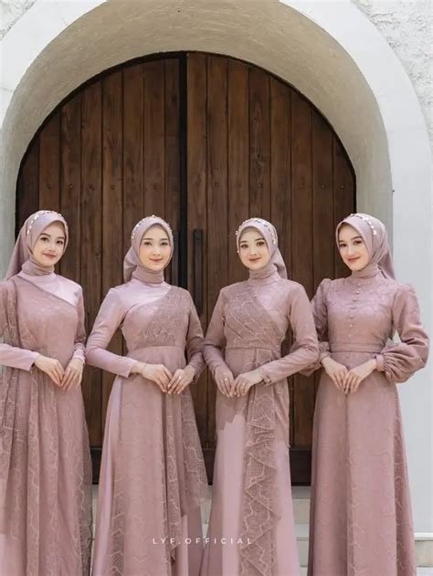jilbab memek tembem Pembisnis online lewat aplikasi Tipografer lepas Poster murah desain kekinian 273 cepat image 5