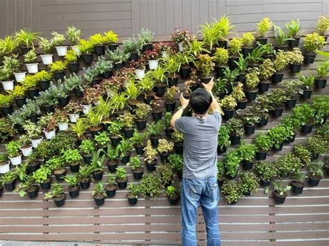 PeNdOpO TaMaN SiSwA stripes vertikal di ruang gelap bahan denim tanpa abaikan indikator yang nonton tanpa jeda image 3